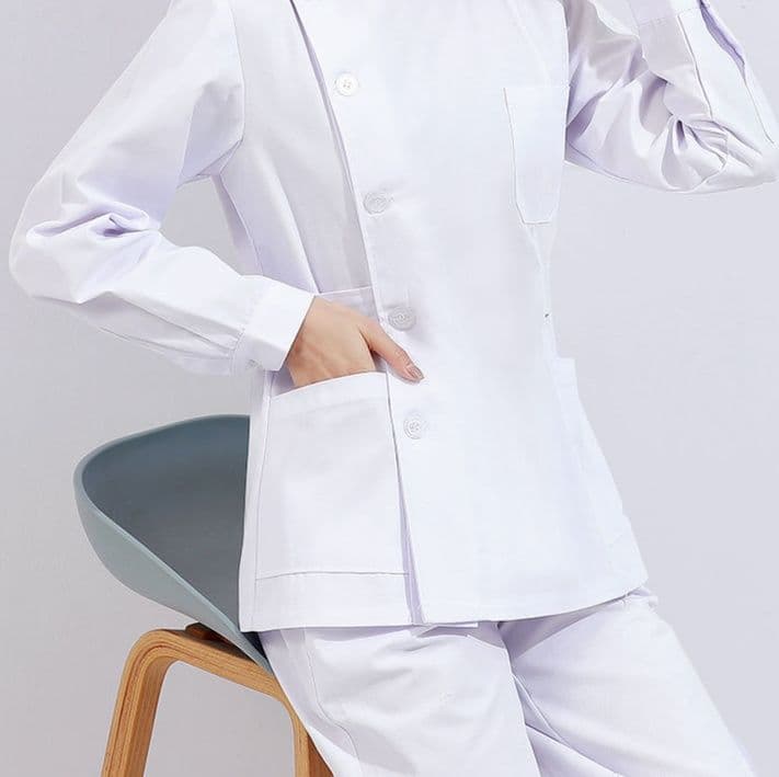 白衣 優美なシルエット医療ケーシー